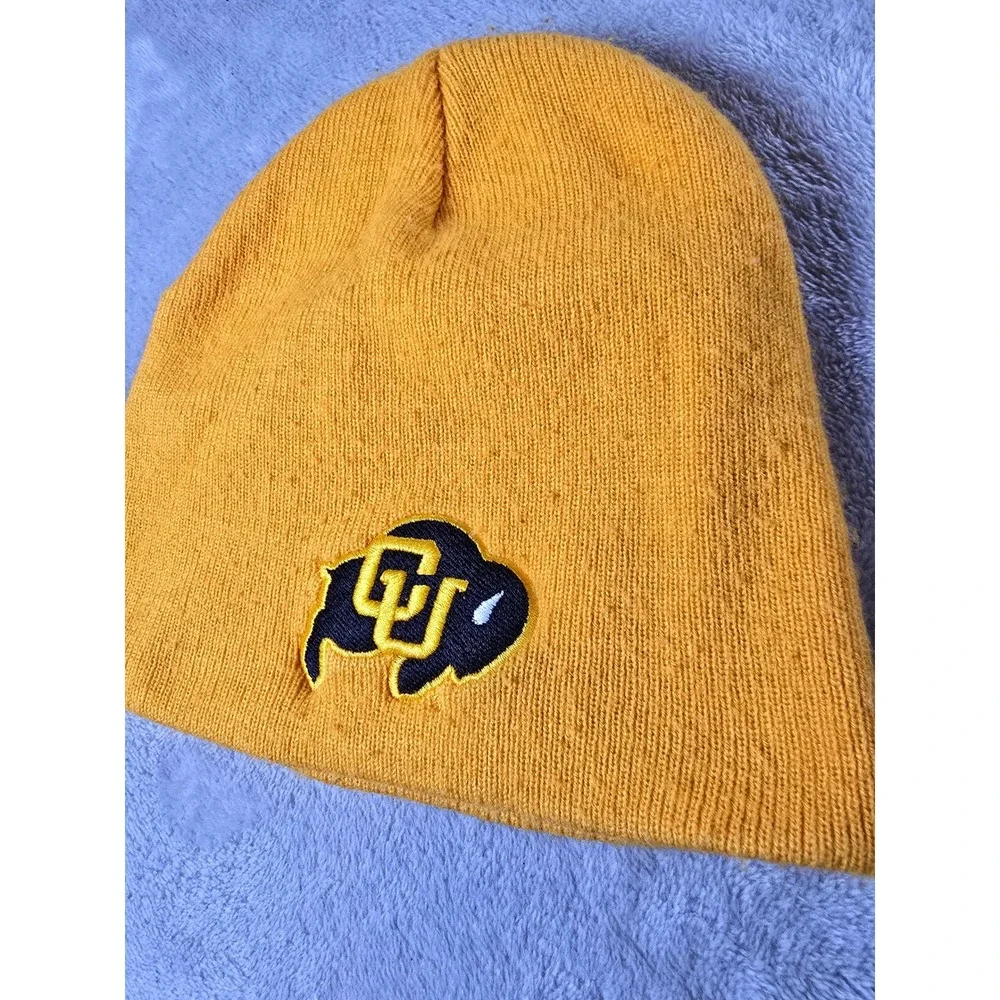 Colorado Buffaloes Beanie Gold Winter Knit‎ Hat Youth Kids Captivating Headgear